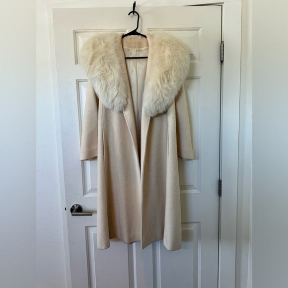 Vintage Penny Lane Authentic Fox Fur Coat - Picture 5 of 16
